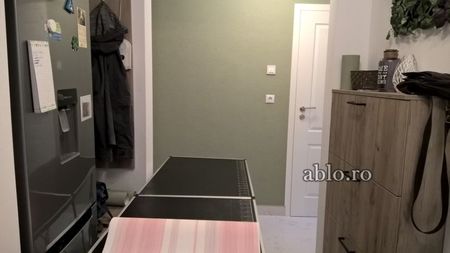Montaj tapet Bucuresti, ablo.ro (412)