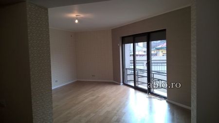 Montaj tapet Bucuresti, ablo.ro (456)
