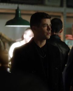 ⤑ᵖᶤᶰᵏĿЄ♏ØИÂÐЄ ┊mrr nebunule..nu mai da ca imi place=)))# isi baga ungjile dupa(click; gatu lui si isi lasa capu pe spate cica ex;;citat=)))apoi ridica capu cand il aude;ce i-ai facut si de data asta?o_o-a.eu?euforic?nu nu..green e de vina are puteri magice=)))#catelu..dar practic spune
