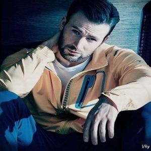 ▬ ❝Asa sa fie daca tu vrei iubire.❞ Se uita la ea confuz, la luat prea tare cu; tot ce a zis si nu a avut timp sa proceseze. =)))))
