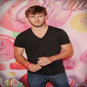 ▬ ❝Tot timpul, dar nu ti-ai dat tu seama.❞=)))))