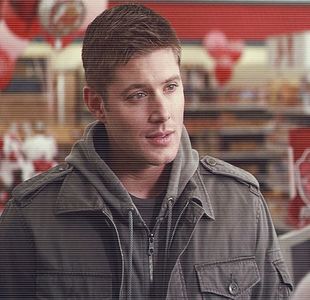 ༄❛໓ค๓ຖē໓⚜̶∱̶ε̶ε̶ℓ̶ï̶ŋ̶ɠ̶ş❱¹⍮ # Aruncă chiștocul de la țigară pe jos și-l calcă cu talpa pantofului,; vorbea în continuare singur de nervi în timp ce-și dădea sacoul jos, dar e tras din gânduri când aude vocea blondinei, și-și mută privirea spre ea, se oprește brusc din înjurat=)))))). Da, n-am nimic,
