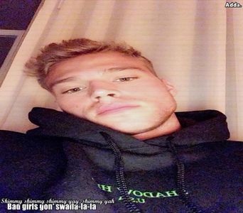 》Lasa, nu vreau sa ne certam... =))))) *isi aranjeaza gulerul la camasa cu +; dr#aci*
