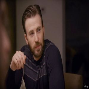 ▬ ❝Asta e bine de stiut.❞ Zambeste si se aseaza langa ea.=)))))