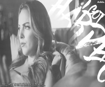 》*Se ia cu mâna de s#ni la impact* Oh god, my jewelry........... =)))))))))))))))