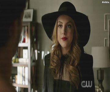 》Ce-i ? =))))) *Se uită la el* #Grant. *se uită la ea și râde când aceasta se oprește din +; vorbit* Ei, na, nu-i nimic=)))))))#Anne.
