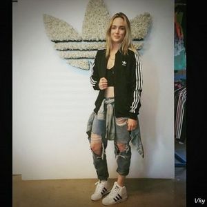 ▬ ❝Ok, mergem in bucatarie.❞ =))))))