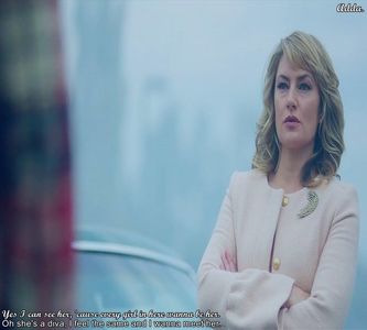 》Și? Cu ce te mai lauzi? *o spune fără să-și ia privirea din laptop, scrie repede în Excel; datele actelor* =))))))))))))
