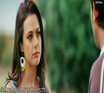 》Oricum nici nu-mi mai amintesc așa de bine ce spunea, o lăsam să se descarce și eu; îmi vedeam de treaba mea, venise la mine în birou ca să-mi povestească... =))))))).
