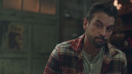 ▬ ❝Sunt prea batran si obosit ca sa ma mai stresez ca pot sa raman singur.❞=))))))))))