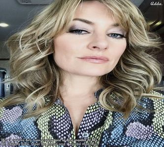 》*se oprește ușor din plâns și se uită la ea* Sper să fie așa. Promit că n-am s-o dau în; bară, îmi vreau fiicele înapoi......*își amintește brusc că a uitat de Kristina* FCK........... =)))))))))))))))))))))
