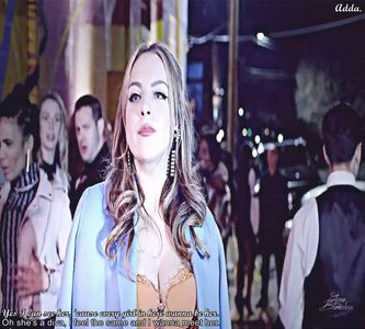 》Nu..nu fumez..=)))). Și dacă tot ratezi show-urile, hai la ceilalți. *pornește spre living fix; când pornise Adam motorul și se prinde de toc* Aolo, nu ne anunță și pe noi că a plecat, ca să-mi rup drq gâtu...=))))))))))))))
