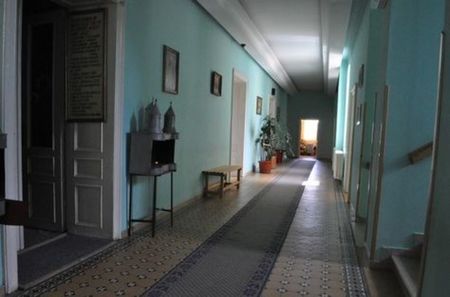 -rock-club- hol de la camara de zi; https://www.youtube.com/watch?v=qzHeNVMqKqg&amp;list=PLbT4mRlnGyrQr7183AN9loSUaQ2CSFUcY
