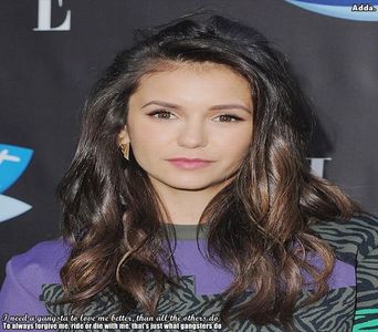 》*Evită la început dar știa de situația lui și-și pune o mână pe obrazul lui* Hey, nu spune; asta. Ești foarte bine așa cum ești. Poate că sărac dar ești cel mai curat și sincer suflet de aici. Nu vezi colegii noștri ce fac banii din ei? *își pune floarea în păr* =))))))))
