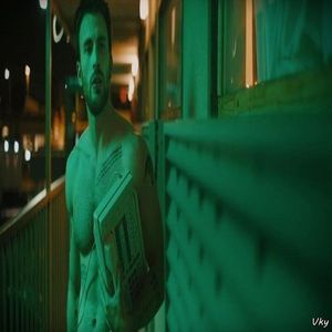 ▬ ❝Sunt atat de mandru de ei.❞ Ofteaza si isi sterge lacrima#anne=)))×; ❝Geniala ideea, mi-ai dat cea mai buna idee.❞ O pupa pe cap si rade mai apoi cu gandul sa o ceara de nevasta.=))))))
