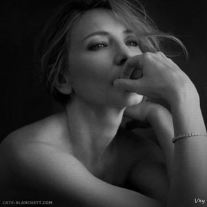 ▬ Se uita lung la Tom cand aude cum o striga Madchen, apoi in directia de unde se; aude strigatul si vorbeste cu Tom. ❝Cred ca Amick a innebunit?❞=)))))))
