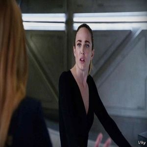 ▬ ❝Incerc sa fumez o tigara si cum am invatat in 4 luni departe de Ian, nu; vreau sa imi petrec zilele facand mai mult decat fac deja.❞#liz × ❝Trebuie sa facem ceva sa se schimbe el, chiar daca o sa mai fim asa inca o luna. Dar mai mult de atat nu rezist.❞#grant
