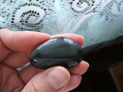 Rainbow obsidian detaliu