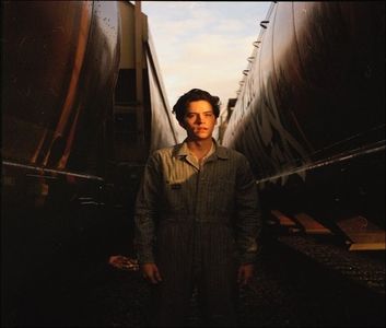 ⤑ᵖᶤᶰᵏĿЄ♏ØИÂÐЄ ┊nu..stai linistita# o strange in brate si zambeste;pana(; am gasit un sezlong a durat destul=))) tu ce faci?
