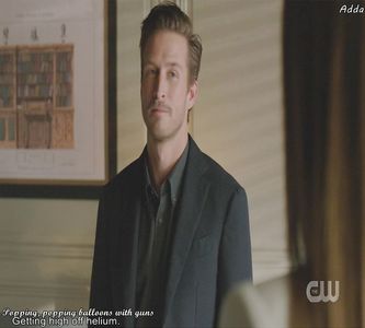 》*Vede că Grant se holba la ei (și el era gelos de mult pe Liz) așa că-l pupă pe frunte pe; Sebastian în caterincă și dansează în continuare cu el* Oh, calmează-te dragă, tu ești femeia sxy, Corina este mama la copii. Una-i pofta inimii, alta-i mama la copii. *cântă* =))))))))))))))))
