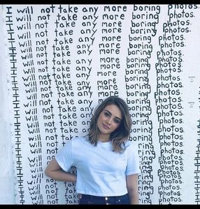 ༄nɇᶥfɇłɨƀȺŧȺ♡ ─ ❞Ție chiar ți se pare normal ca eu să mă aflu în aceeași cameră cu; un tip care e pe jumătate dezbrăcat?❞ Îmi pun mâna în șold, fără vreo idee de a mă întoarce spre el. ❞Și bravo mie că sunt un copil. Eu mă plac exact cum sunt, domnișorule!❞
