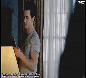 Si de ce tipi la mine? Sa vb calm, uite fata zice ca tu ai dezbracat-o #elijah =))))))))) +; Eu sunt gentleman, nu ca altii, o sa te duc si la shopping #sarah =))))))))))
