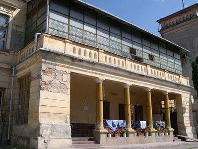 rock club; http://lexikon.adatbank.ro/mobil/mobilkep.php?id=436&kep=22
