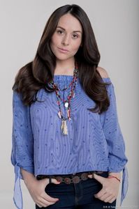 Zuria Vega-Julieta Aguilar Rivera
