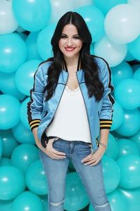 740full-maite-perroni (5)