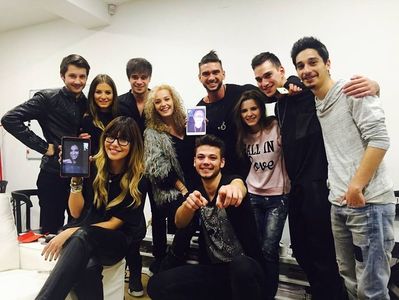Reviste cu La La Band 20