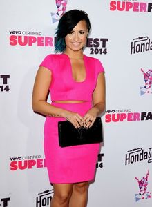 Demi_Lovato_86