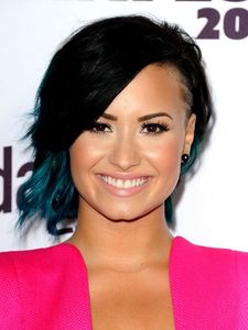 Demi_Lovato_92