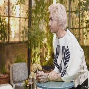 ▬ ❝Ok, sa zicem ca asa e. M-am de unde sa stiu,  dar o i-au ca le a fi asa. De ce nu cauti alti; prieteni?❞=))))))))
