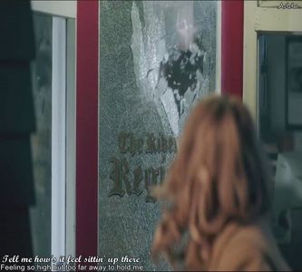 - (scz, am apăsat din greșeală p-asta=))))) +++ I love you too. *Se ridică mai sus și-o sărută*=)).