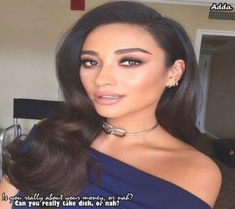 - Nu prea aș mai vrea. =))))))))))))