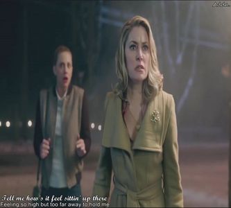 - *îi răspunde la sărut ge#mând, o strânge de fnd* =)).