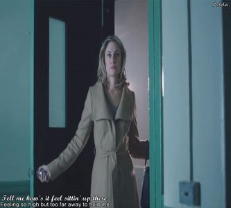 - *pleacă cu ea zâmbind spre camera lor* =)))))))