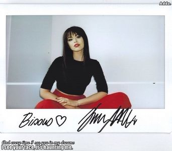 - *îl pupă-n bot de i-l face roșu* =)))))))))