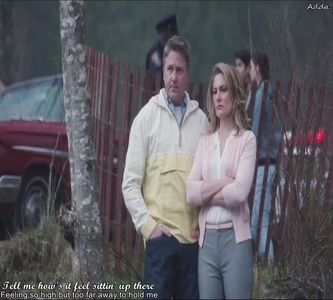 》Bun. Poți veni și aici dacă dorești. *Se bagă în spume, în spumele căzii, nu era ea; nervoasă* =))))))))))))))))))))))))))))
