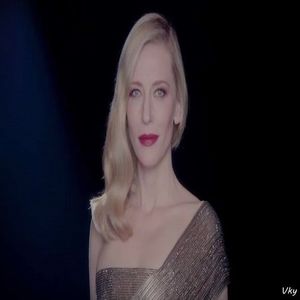 ▬ ❝Nu cred ca tine de superstitie cand vine din partea unei psycho(sarah) toate astea.❞=)))))