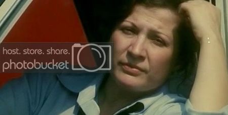 Angela Merge Mai Departe