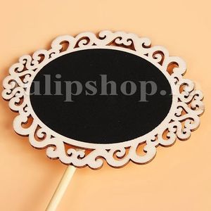 Eticheta stativ si tabla de scris dantela (elipsa); Pret: 5 Lei/buc. Lungime 20 cm. Zona scriere 9,5 cm x 6,5 cm. Sunt construite din lemn si zona de scris este din vopsea vinilica ce imita tabla de scris, ce poate fi scrisa cu creta obisnuita
