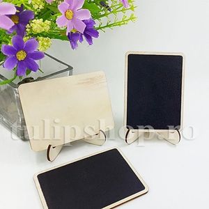 Etichete chevalet cu tabla de scris; Pret: 5 lei/buc. Dimensiuni: Inaltime 10 cm. Zona scriere: 10 cm x 7,5 cm. Sunt construite din lemn si zona de scris este din vopsea vinilica ce imita tabla de scris.
