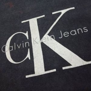 ck; poti avea marfa de lux in firma ta de design

Calvin Klein

DEFINITIA DIN DICTIONARUL URBAN 
When you try to pull someone and they turn you down (aka decline you).

hey man, i tried it on with that sm
