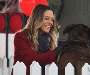 Jana Kramer-Julia Galvins