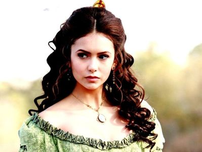 Nina Dobrev-Katherine Pierce