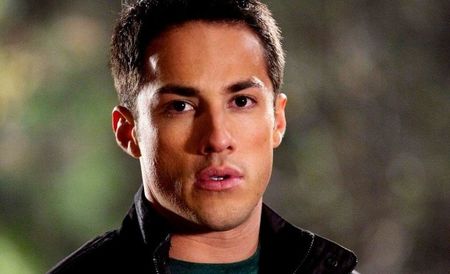 Michael Trevino-Tyler Lockwood