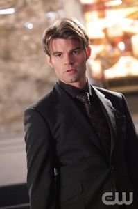 Daniel Gillies-Elijah Mikaelson