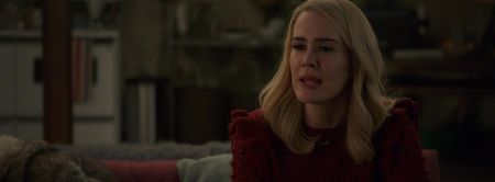 ▬ ❝Shaw inceteaza! Nu trebuie sa ii dai sperante doar pentru ca tu te simti prost pentru ce ai; facut. Nu a fost vina nimanui si ai procedat cum a fost cel mai bine pentru amandoua.❞ Reactioneaza in cele din urma si incearca sa o opreasca pe Sameen din orice ar avea in cap sau
