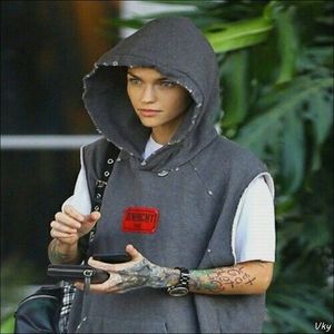▬ ❝Sa sti ca puteam sa traiesc si fata asta.❞=)))))))